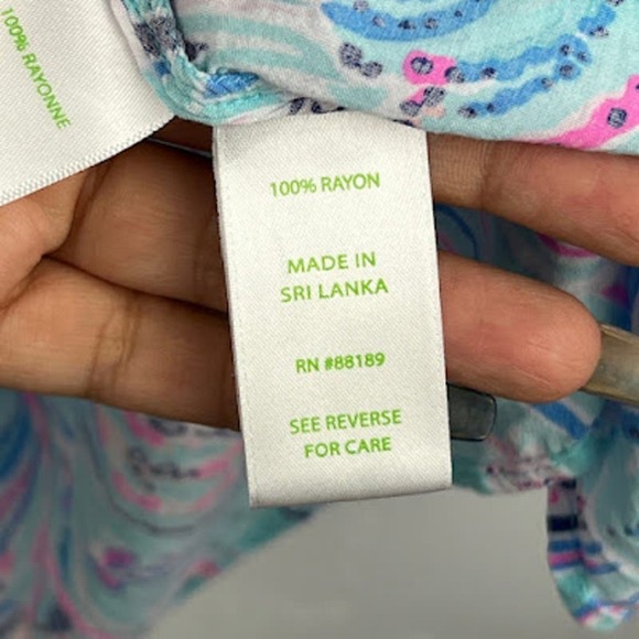 Lilly Pulitzer Natalie Shirtdress Cover-Up size small - Picture 9 of 9